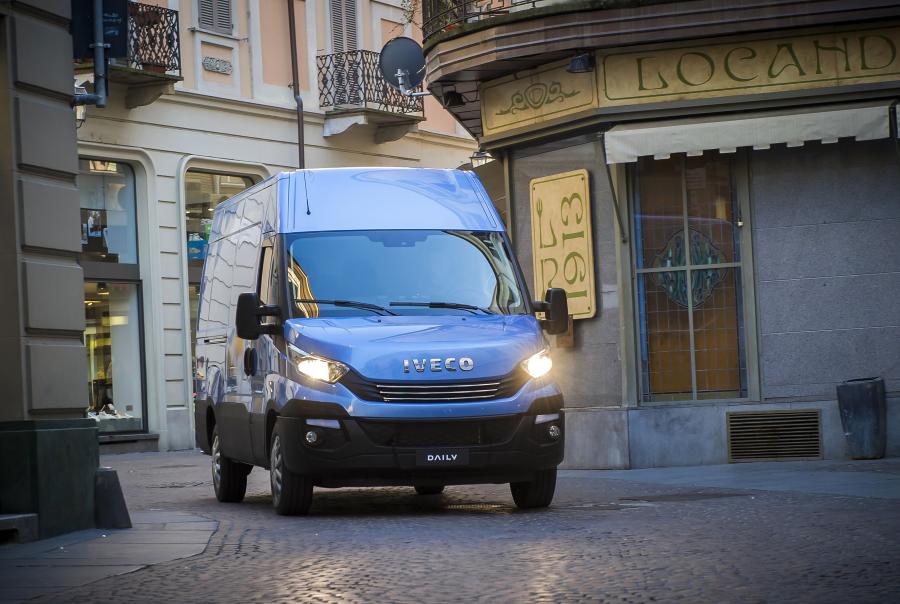  Iveco Daily Van 2016 года  (фото 23 из 30)